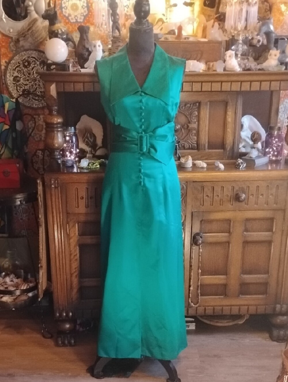 Vintage Elizabeth Byrne Hong Kong Emerald Green Sleeveless Belted Maxi Dress
